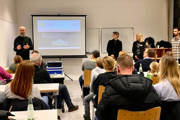 Der erster Infoabend des Erasmus Gymnasiums am neuen Standort Campus Heusenstamm
