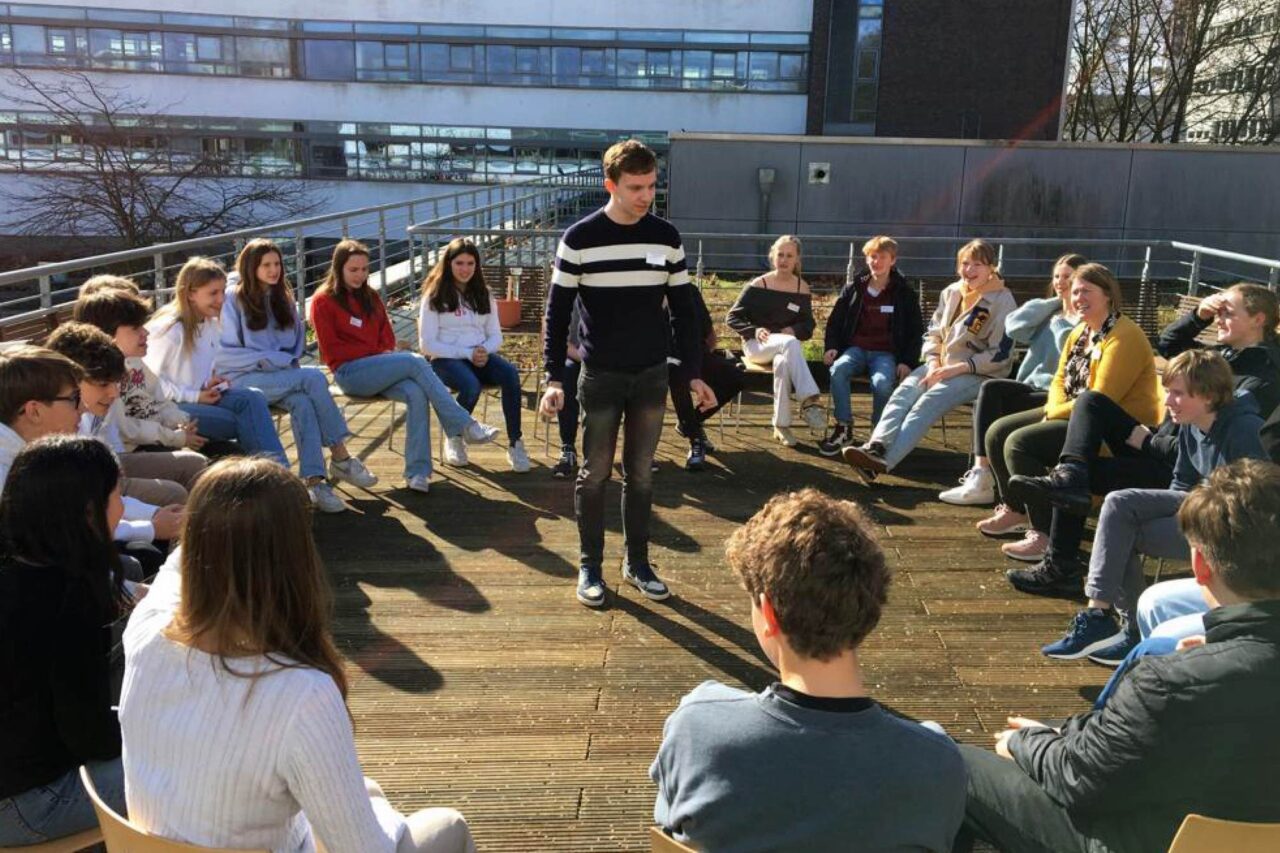 Die 9. Klasse des Erasmus Gymnasiums hatte die Möglichkeit zu einem kulturellen Austausch mit 11 Schüler:innen und zwei Pädagoge:innen aus Utrecht