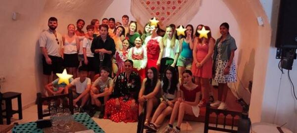 Schüler:innen des Erasmus Gymnasiums reisten für eine Sprachreise nach Andalusien