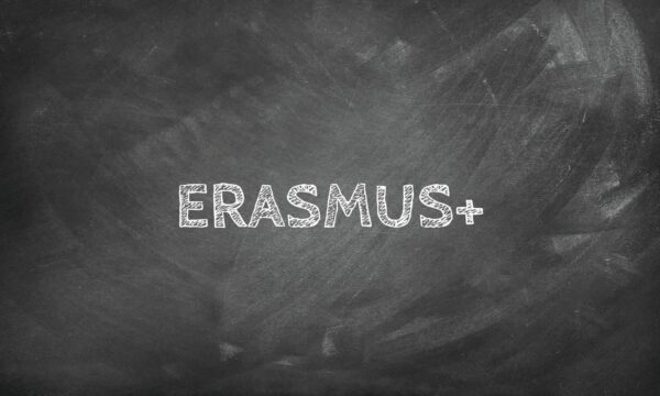 Tafel: "Erasmus+"